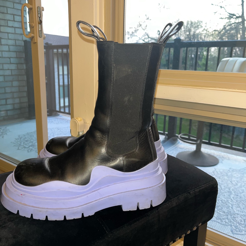 Bottega Veneta